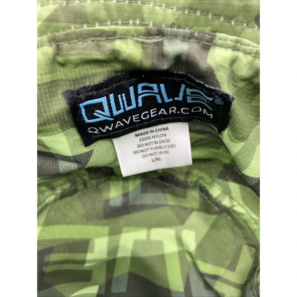 Qwave White Bucket Hat With
